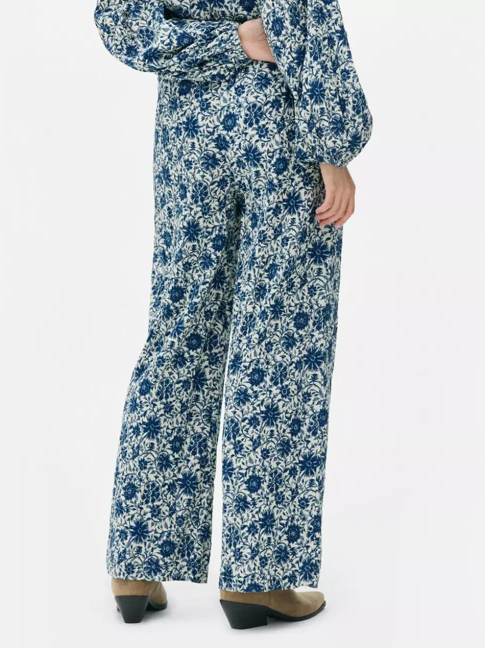 Patchworkowe spodnie w kwiaty