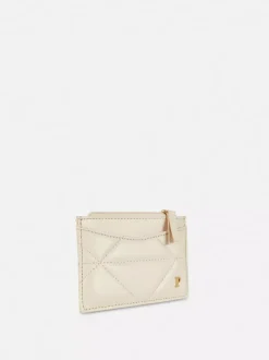 Pikowane etui na karty z inicjałem