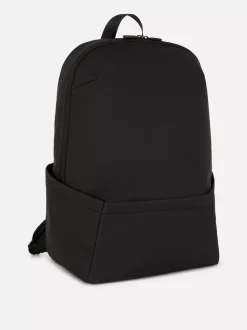 Plecak z regulowanymi paskami