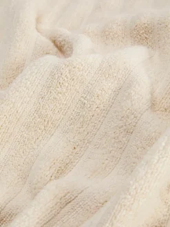 Prążkowany ręcznik do rąk