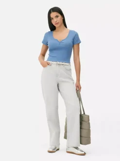 Prążkowany T-shirt typu henley