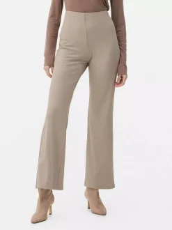 Proste legginsy w prążki z marszczeniami