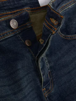 Rozciągliwe jeansy o kroju slim