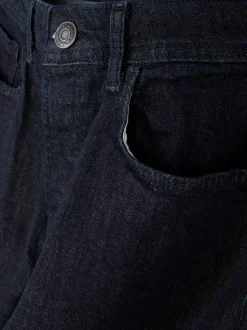 Rozciągliwe jeansy o prostym kroju