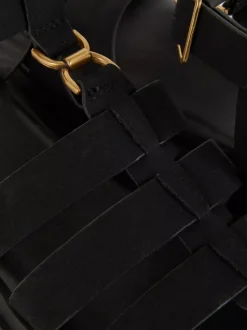 Sandały rybackie na grubej podeszwie