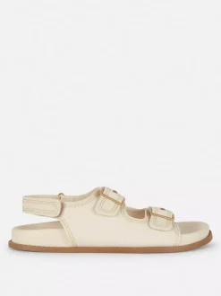 Sandały z podwójnym paskiem Paula Echevarría