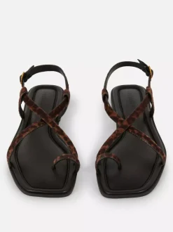 Sandały z pętelką na palec Paula Echevarría