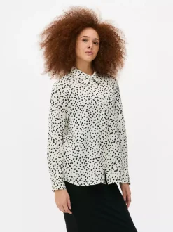 Satynowa koszula z długim rękawem