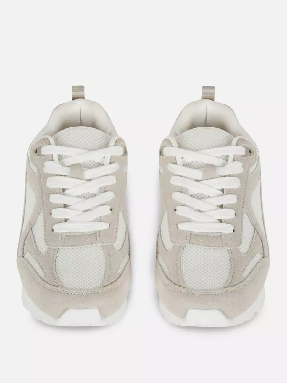 Siateczkowe buty sportowe z niską cholewką