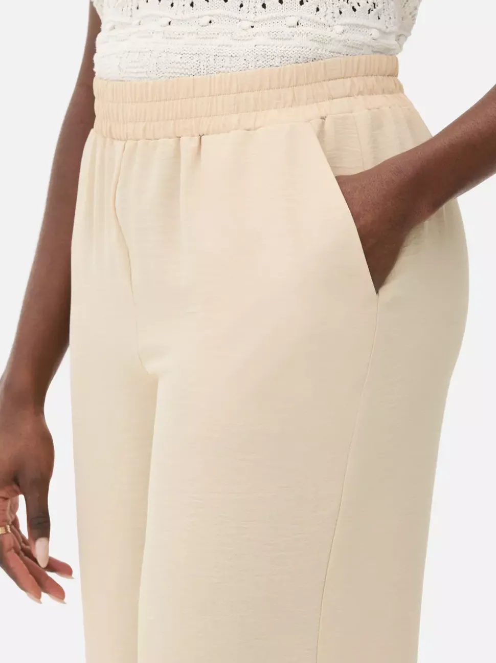 Spodnie bez zapięcia z szerokimi nogawkami