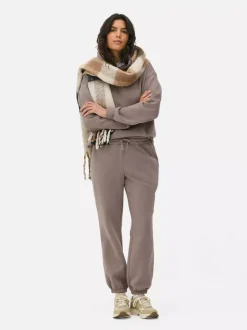 Spodnie dresowe ściągane sznurkiem