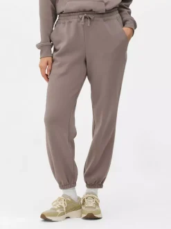 Spodnie dresowe ściągane sznurkiem