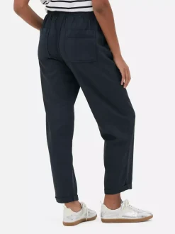 Spodnie dresowe ze sznurkiem w pasie