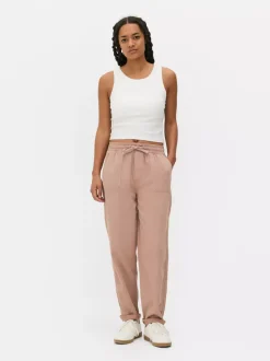 Spodnie dresowe ze sznurkiem w pasie