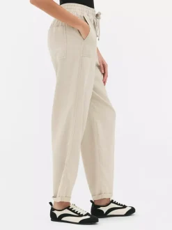 Spodnie dresowe ze sznurkiem w pasie