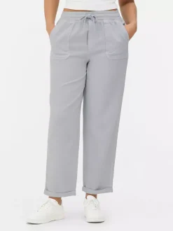 Spodnie dresowe ze sznurkiem w pasie