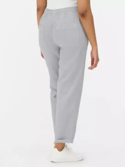 Spodnie dresowe ze sznurkiem w pasie