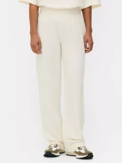 Spodnie dresowe ze sznurkiem i prostymi nogawkami