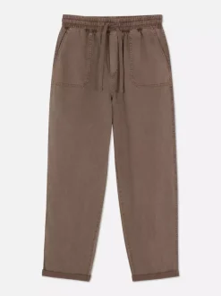 Spodnie dresowe ze sznurkiem w pasie