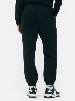 Spodnie dresowe ze sznurkiem i ściąganymi nogawkami