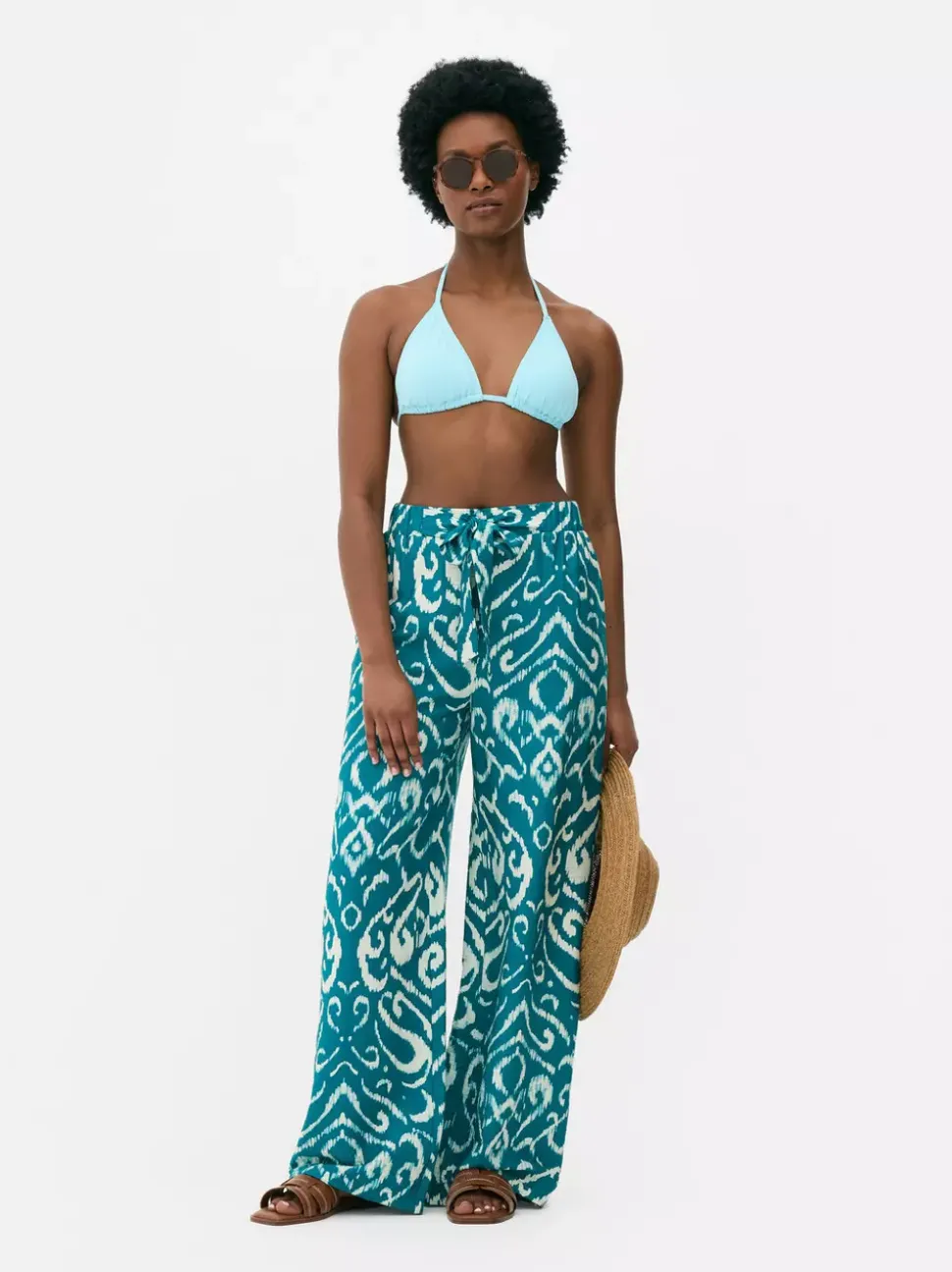 Spodnie palazzo z szerokimi nogawkami i nadrukiem