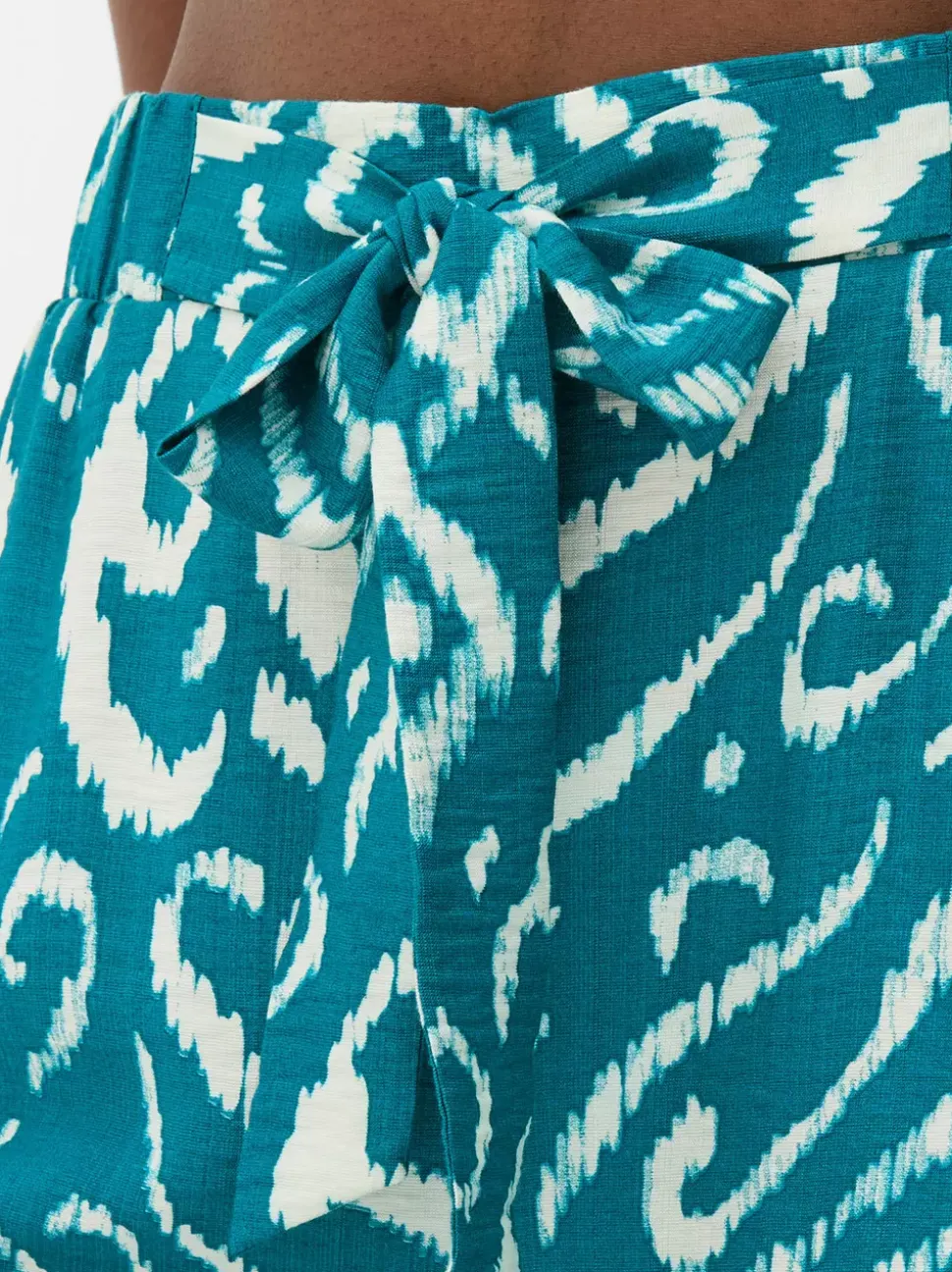 Spodnie palazzo z szerokimi nogawkami i nadrukiem