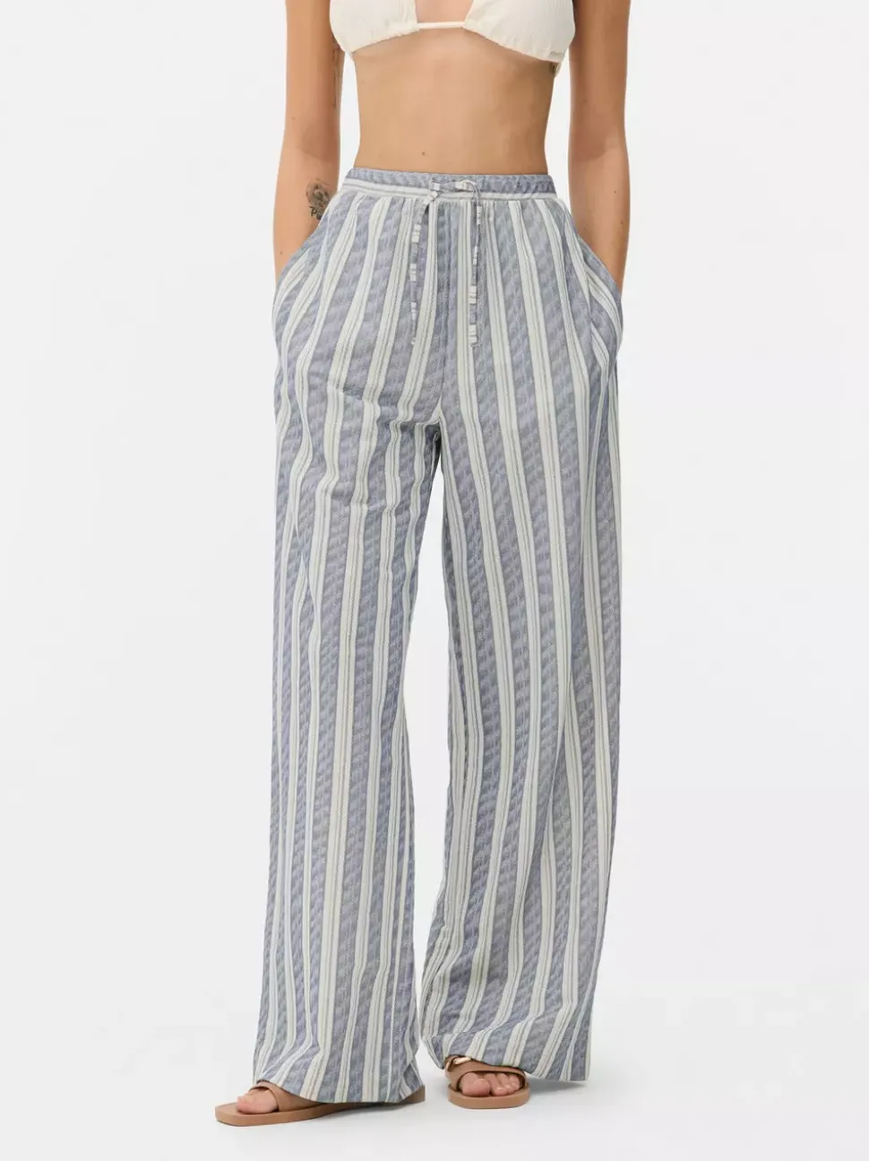 Spodnie w paski, część zestawu