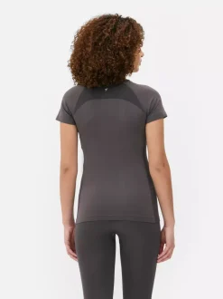 Sportowy top z krótkim rękawem bez szwów