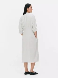 Sukienka koszulowa midi The Edit