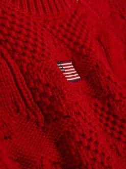 Sweter o splocie warkoczowym z amerykańską flagą