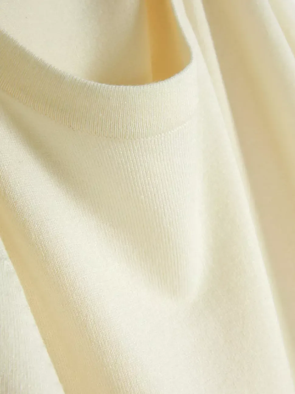 Sweter z krótkim rękawem