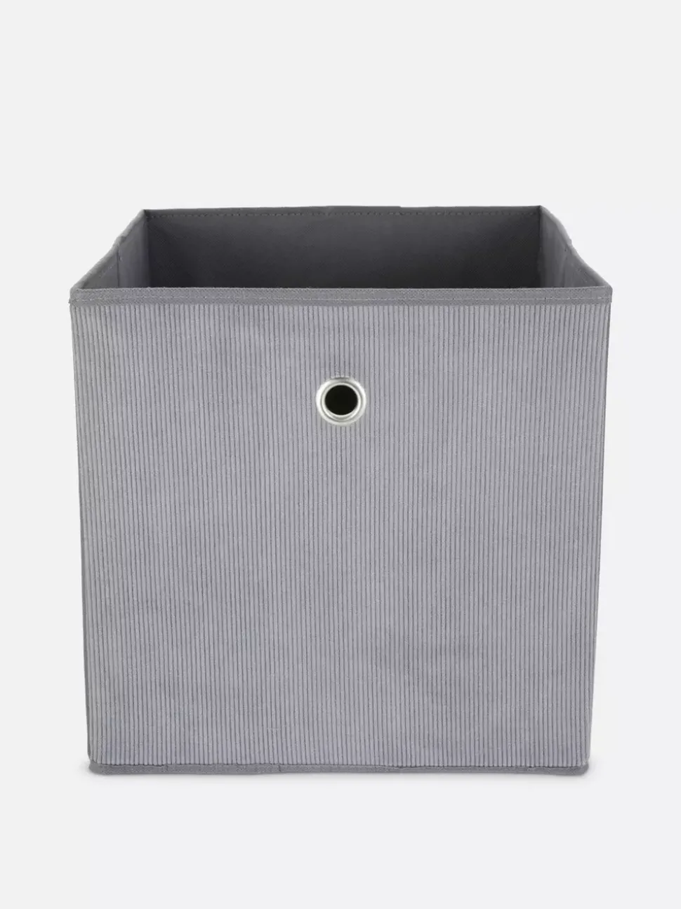 Sześcienne pudełko w prążki