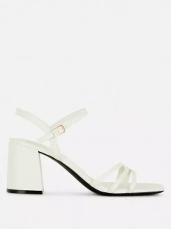 Szerokie sandały z paskami na klockowym obcasie