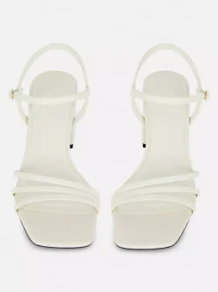 Szerokie sandały z paskami na klockowym obcasie