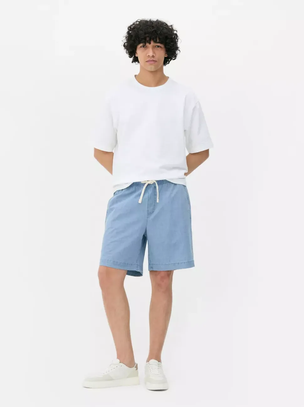 Szorty bermudy ze sznurkami