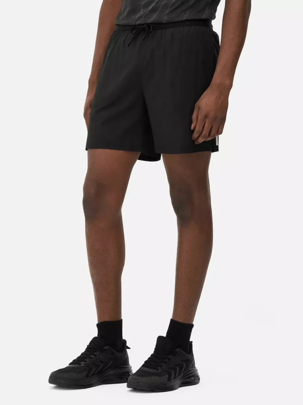 Szorty do biegania ze sznurkiem w talii