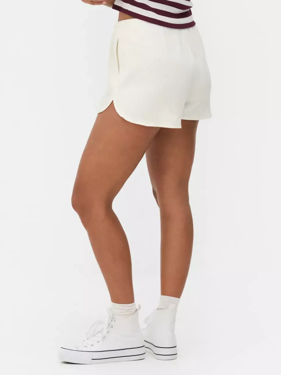 Szorty o waflowej teksturze