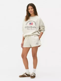 Szorty sportowe ze sznurkiem ściągającym