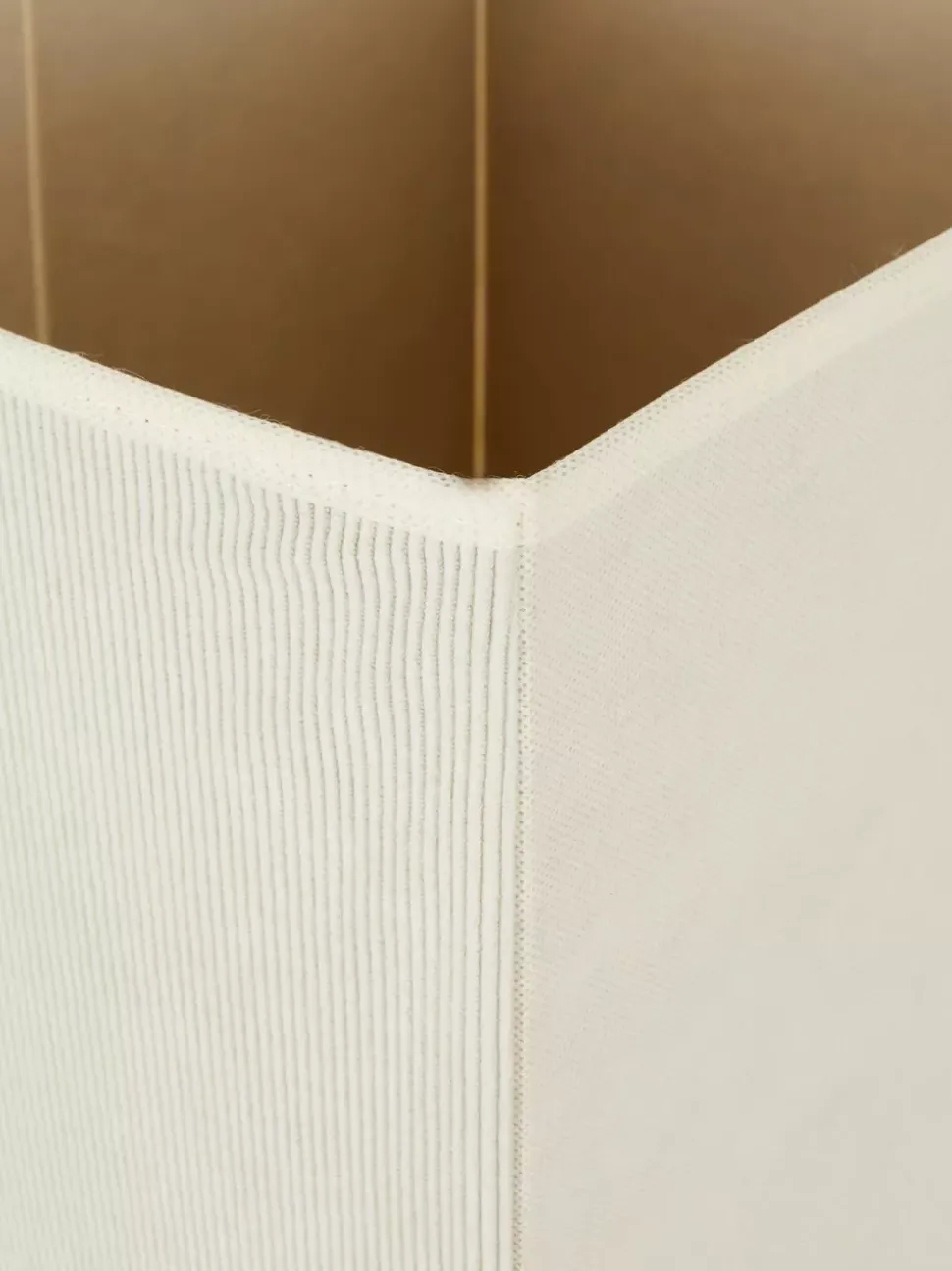 Sztruksowe sześcienne pudło do przechowywania