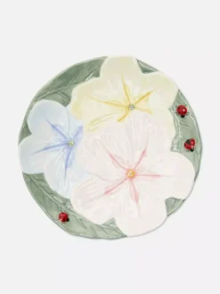 Talerzyk z kwiecistym motywem