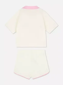 Top i spodenki do biegania w stylu uczelnianym