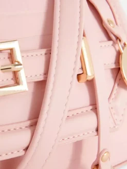 Torba z paskiem z imitacji skóry krokodyla