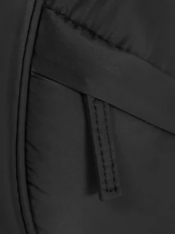 Torebka przez ramię z zamkiem