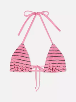 Trójkątna góra od bikini z marszczonego materiału