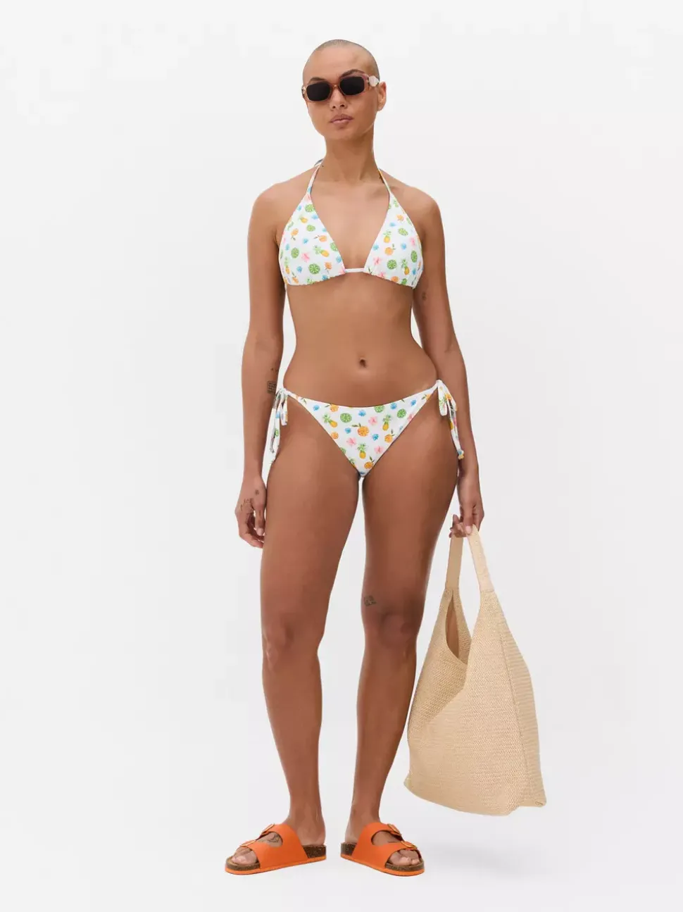 Trójkątna góra od bikini z nadrukiem