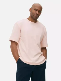 T-shirt o luźnym kroju