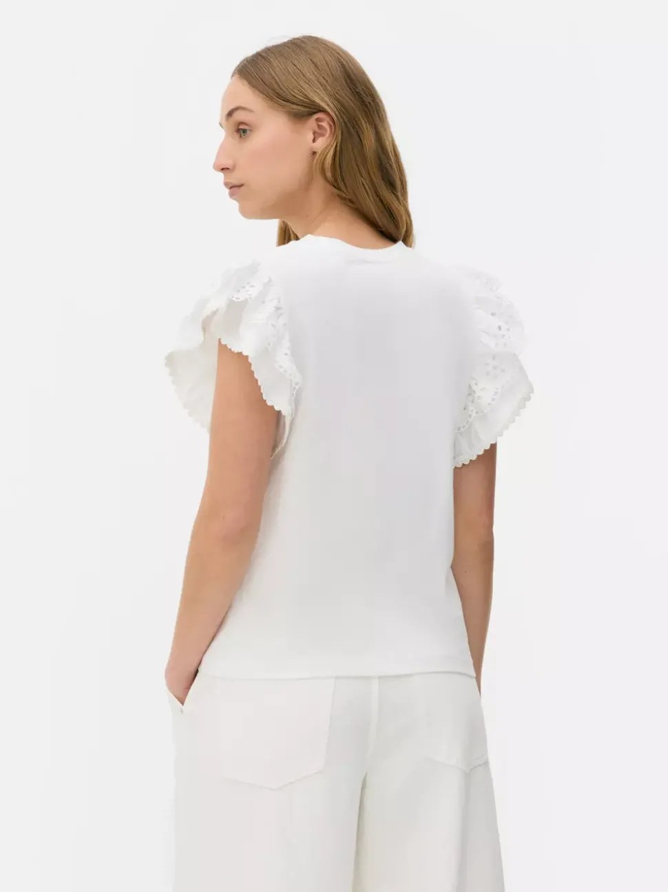 T-shirt z krótkim rękawem z haftem