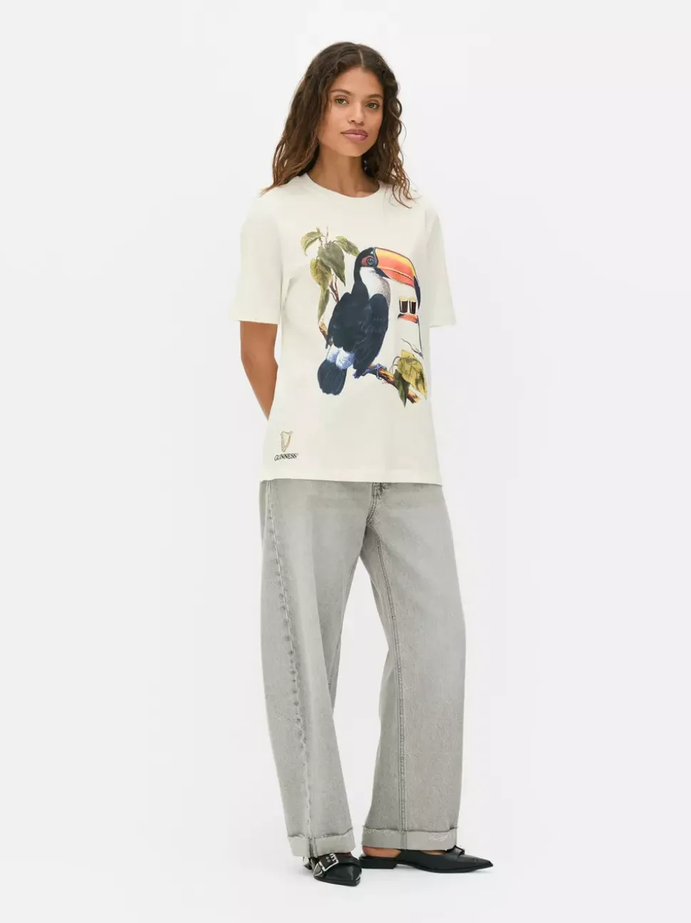 T-shirt z motywem tukana, symbolu Guinnessa
