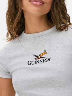 T-shirt z motywem tukana, symbolu Guinnessa