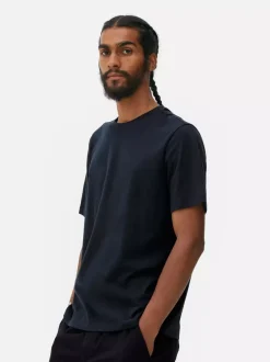 T-shirt z okrągłym dekoltem o regularnym kroju